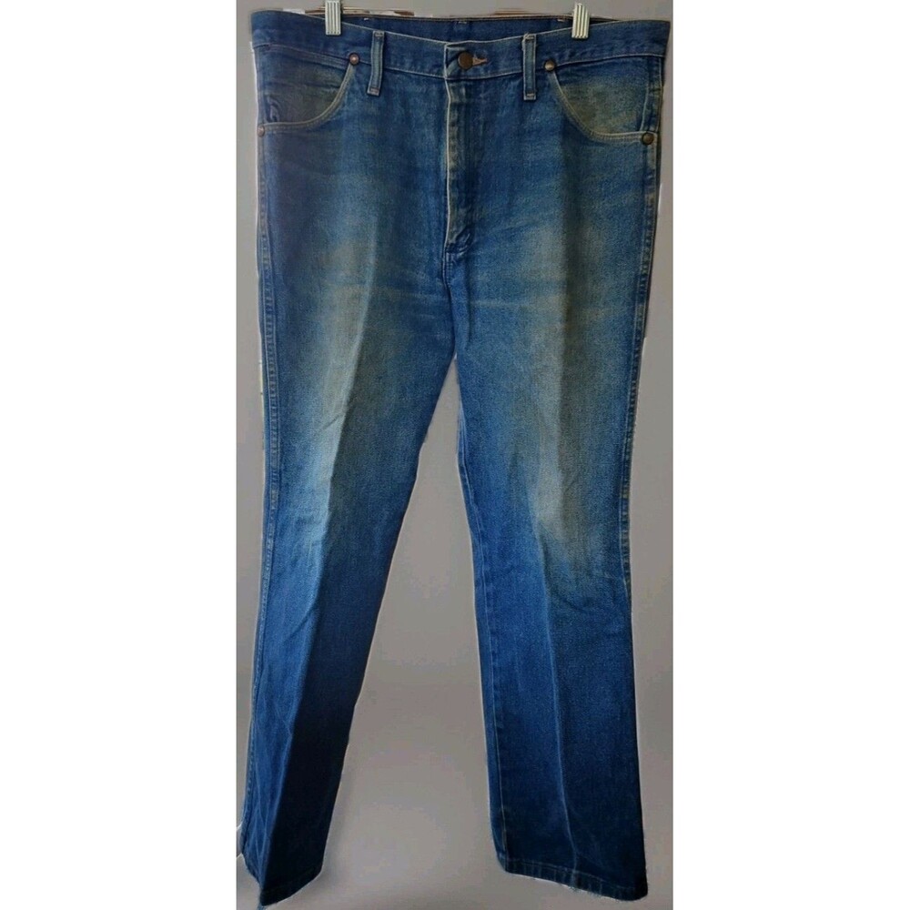 Wrangler Jeans Mens 2010s 35x30 Straight Leg Startched Nicely Worn Read Notes